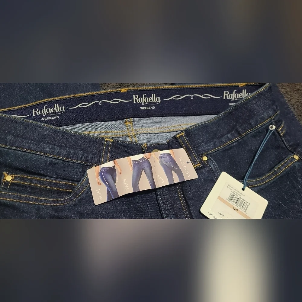 NWT Rafaella Weekend Slimming Bootcut Jeans in‎ Dark Indigo 12P